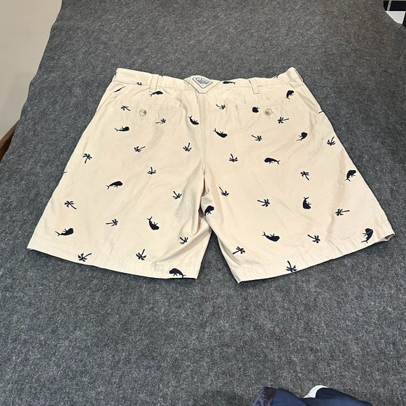 Mens PFG Columbia Dolphin / Palm Tree design 36W /10L C9 - Picture 1 of 5